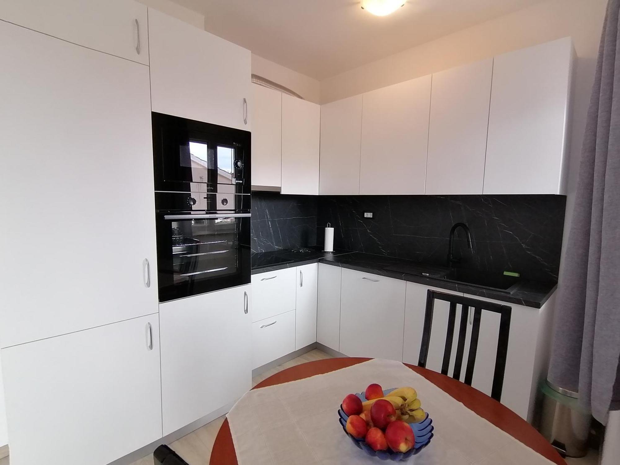 Apartment Luka